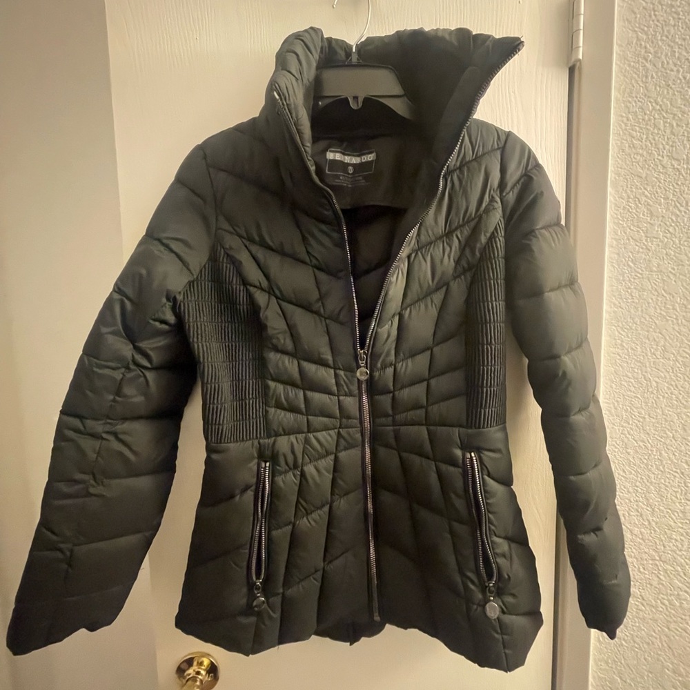 Bernardo Puffy Coat- XS - EUC